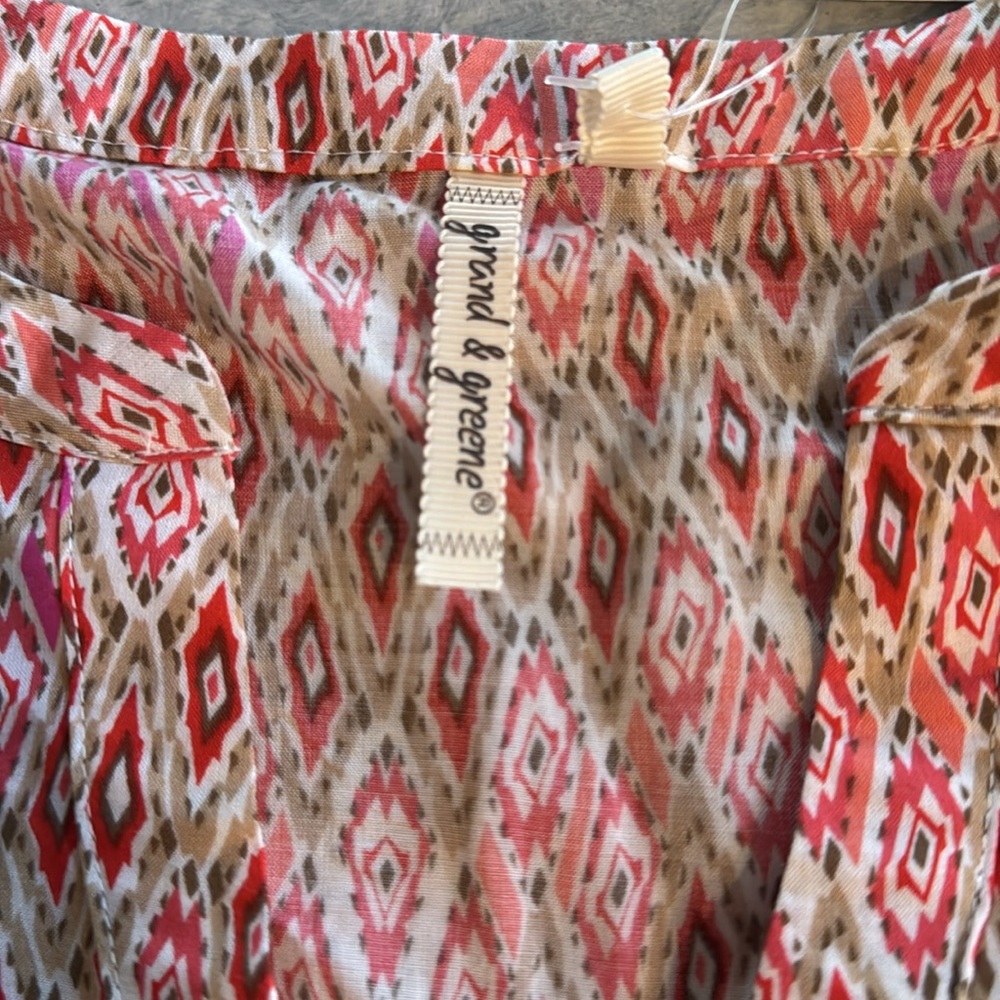 Women's Multicolor Patterned Top - Picture 3 of 5